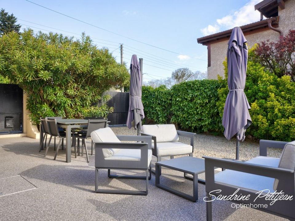 Villa i Vaulx-en-Velin, Rhone - foto 3