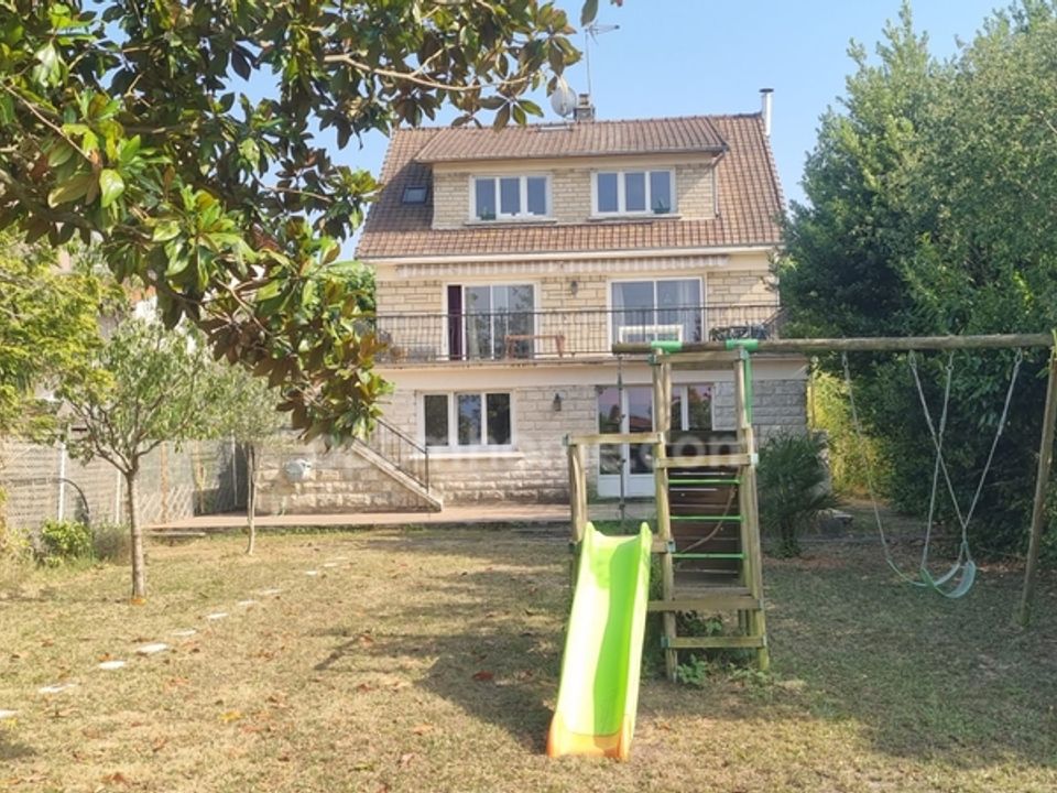 Bungalow i Rosny-sous-Bois, Seine-Saint-Denis - foto 1