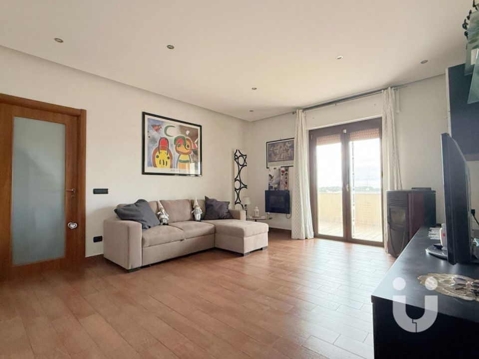 Lejlighed i Santa Marinella, Rome - foto 1