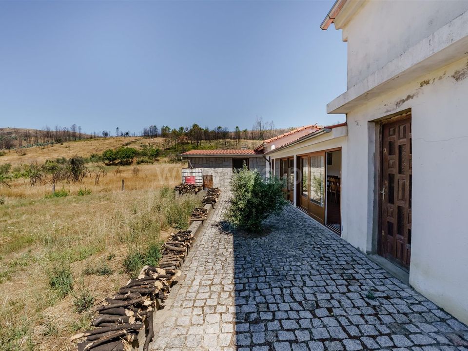 Casa de campo en Covilha, Castelo Branco - foto 2