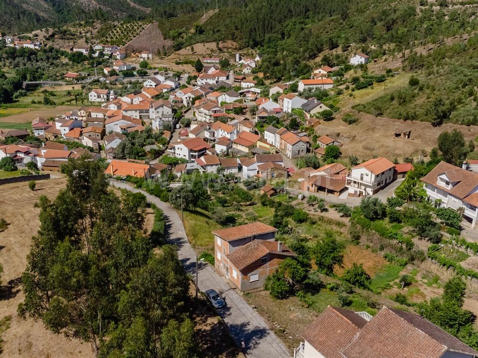 Erhvervsejendom i Fundao, Castelo Branco - foto 3