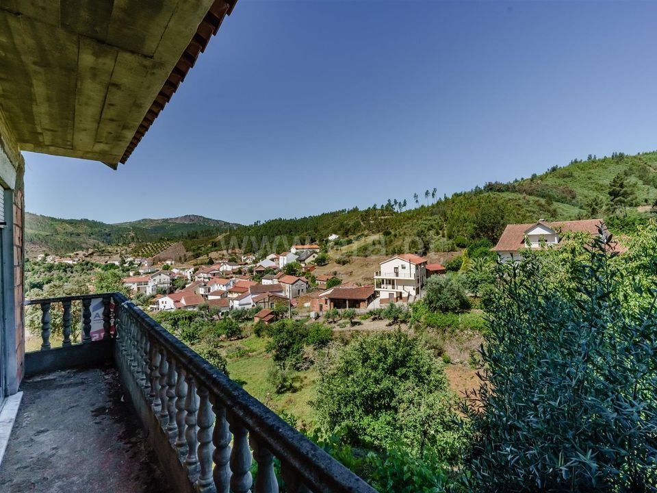 Erhvervsejendom i Fundao, Castelo Branco - foto 4