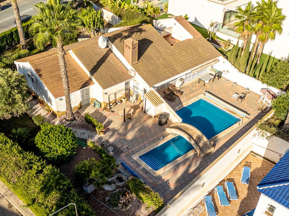 Villa i Orihuela, Alicante - foto 1