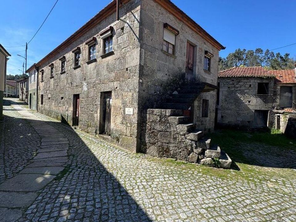 Byhus i Oliveira de Frades, Viseu - foto 1