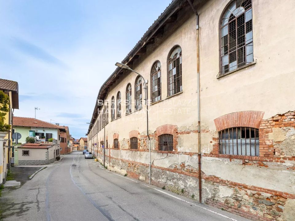 L'establiment comercial a Castagnole Piemonte, Turin - foto 3