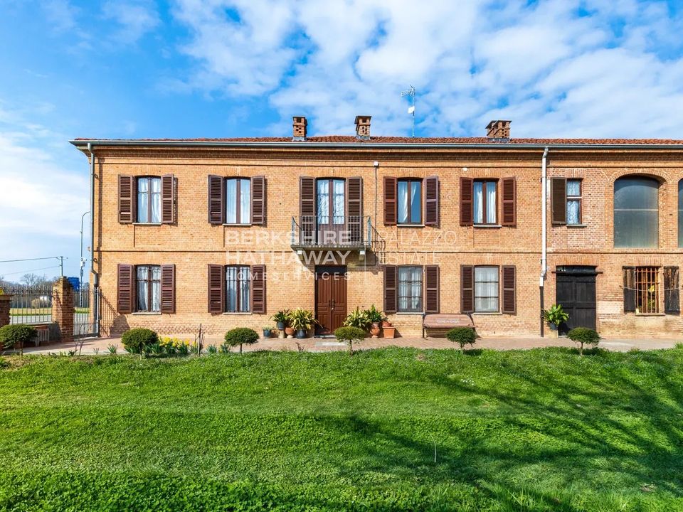 Herregård i Roatto, Asti - bilde 1