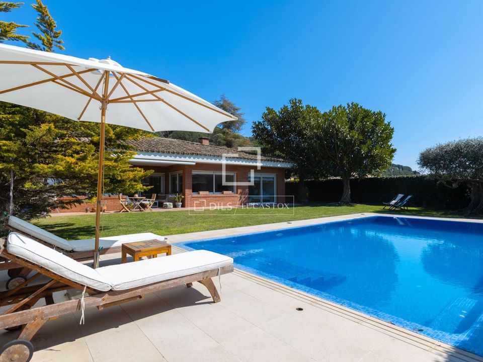 Villa i Sant Vicenc De Montalt, Barcelona - foto 2