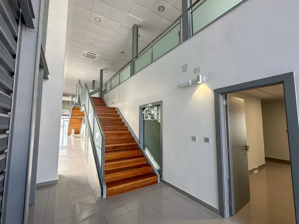 Commercial property in Almoradi, Alicante - photo 2