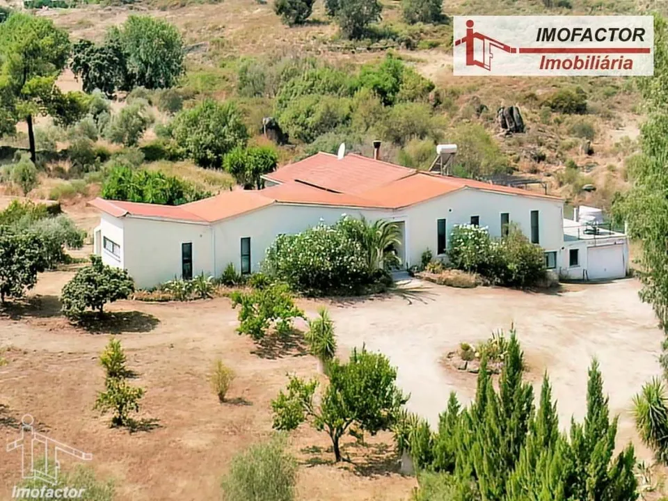 Farm hus i Escalos de Baixo, Castelo Branco - foto 2