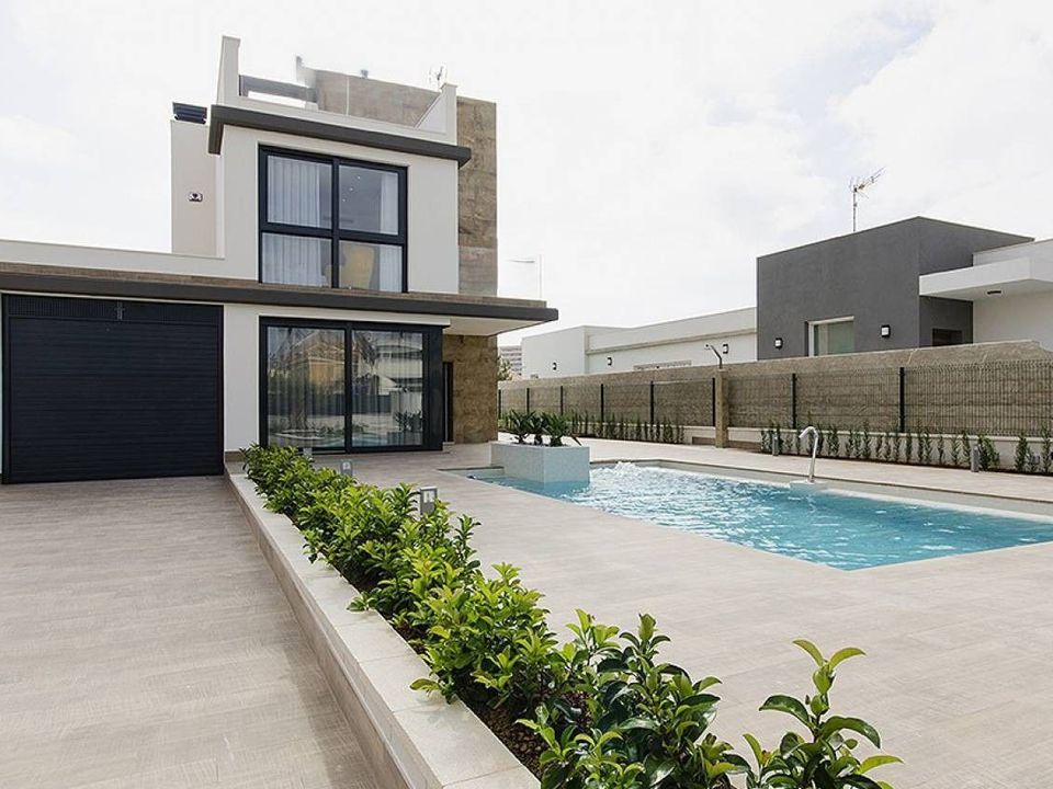 Villa i Dehesa De Campoamor, Alicante - bilde 1