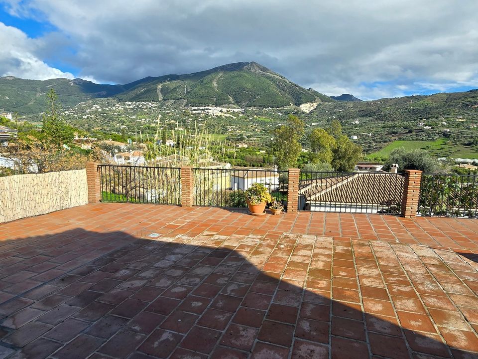 Villa i Alcaucin, Malaga - foto 4