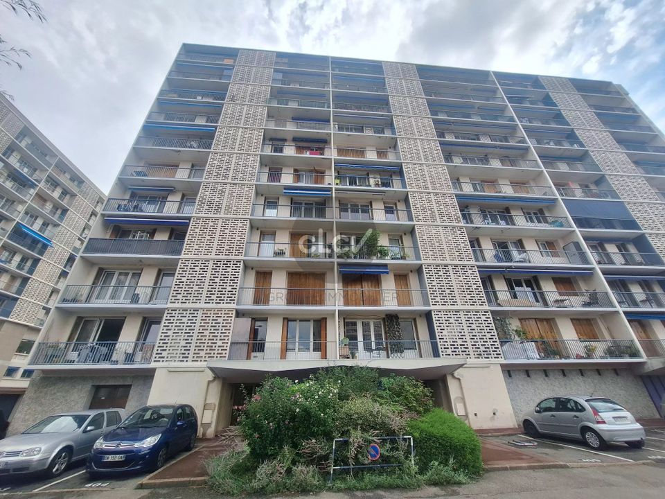 Lejlighed i Villeurbanne, Rhone - foto 2