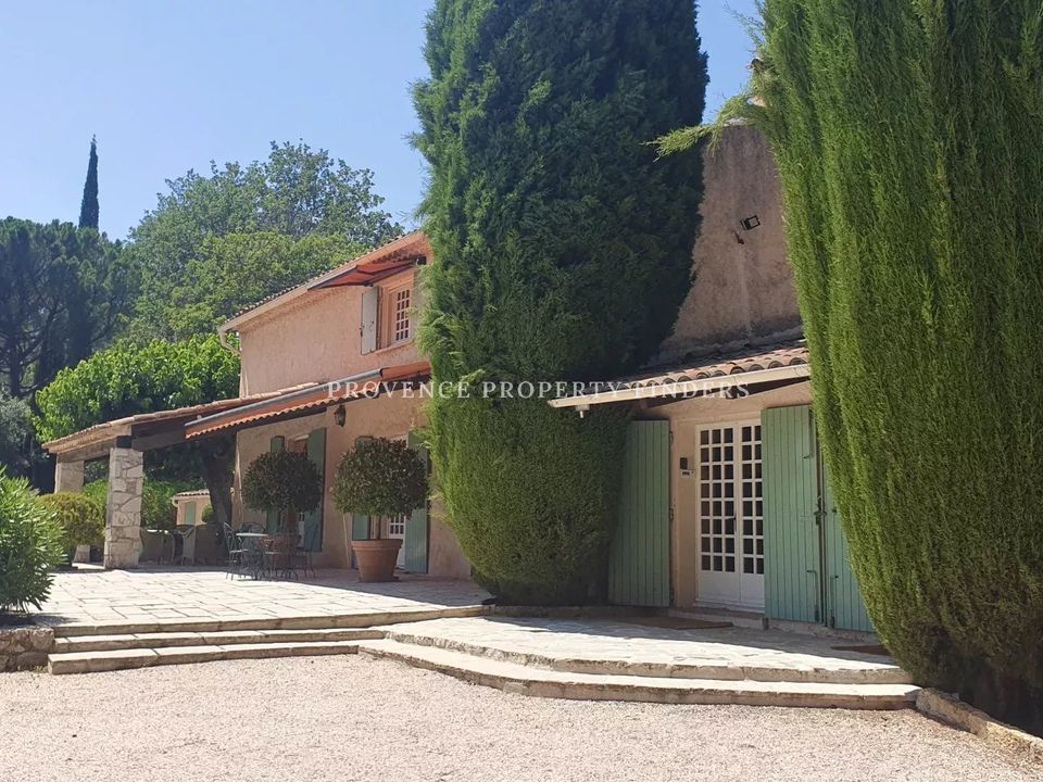 Villa i Aups, Var - foto 1