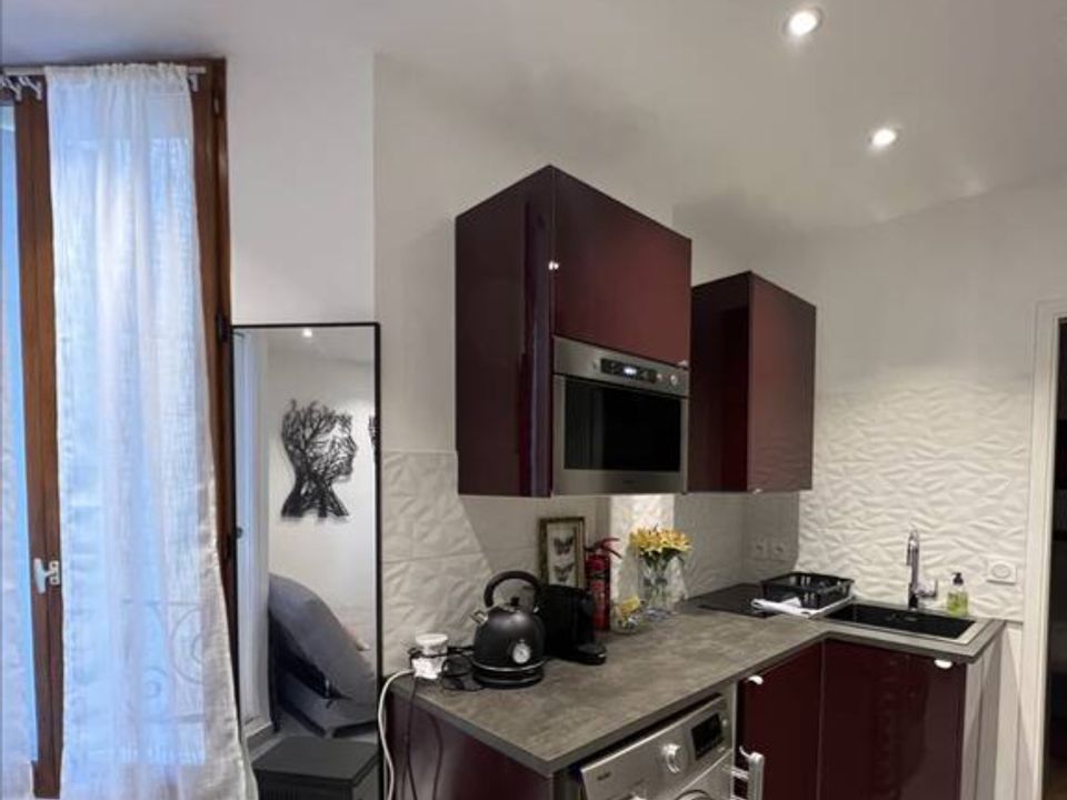 Apartment in Issy-les-Moulineaux, Hauts-de-Seine - photo 2