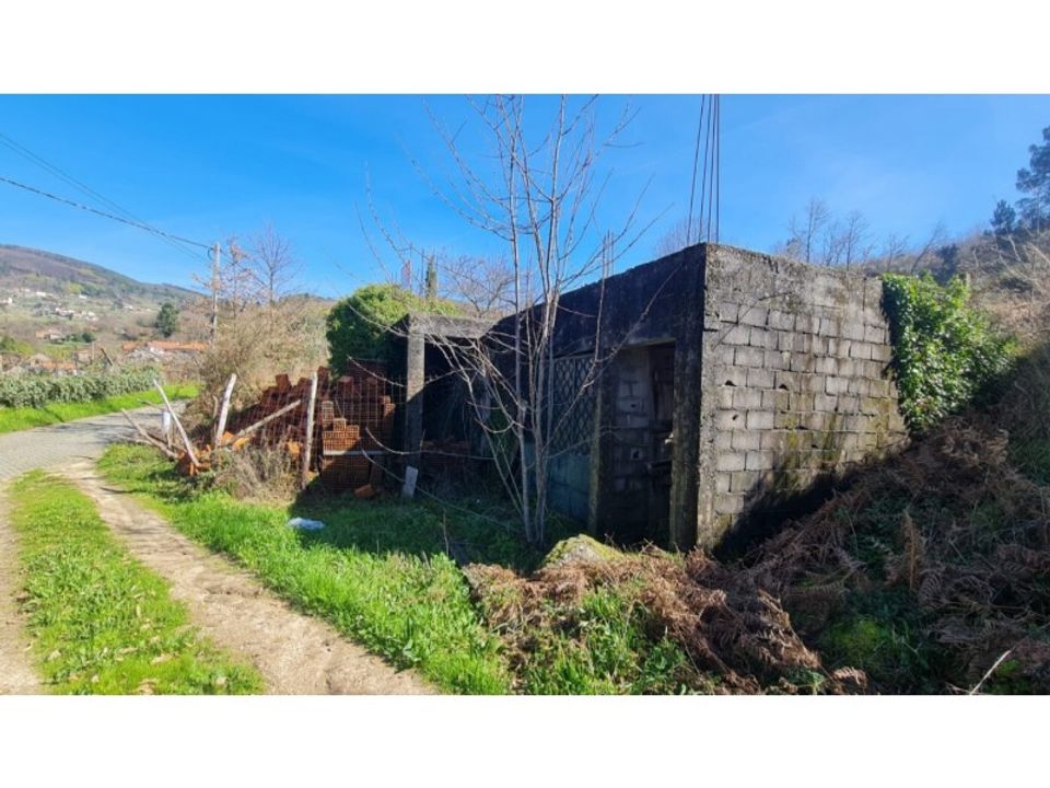 Terra a Gestaco, Porto - foto 1