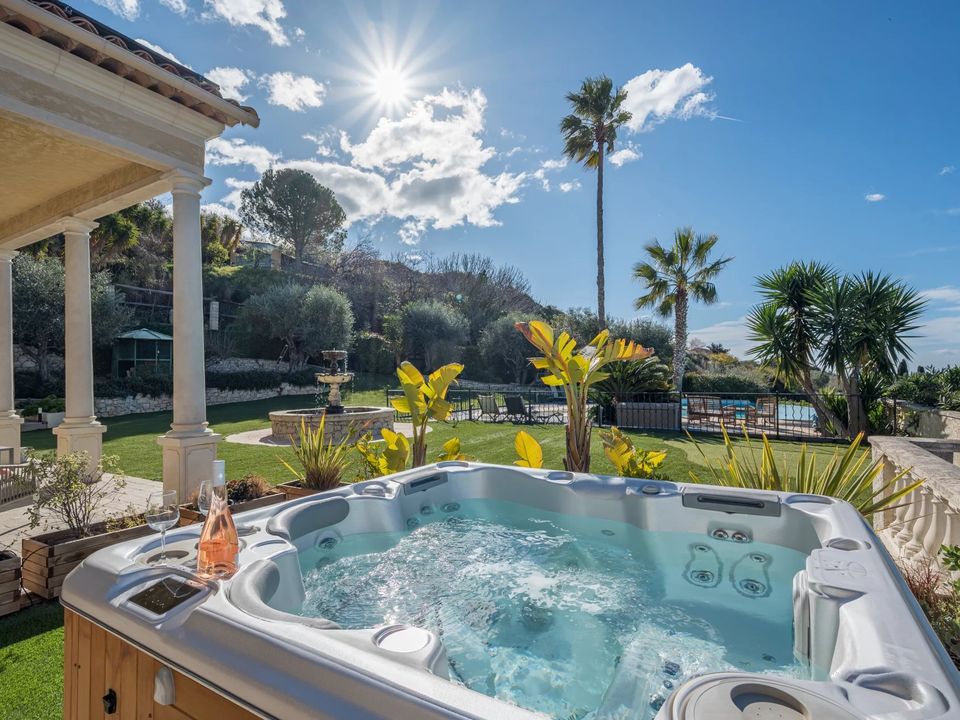 Villa i Nice, Alpes-Maritimes - foto 1