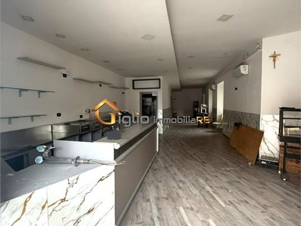 Propriedade comercial em Afragola, Naples - foto 2