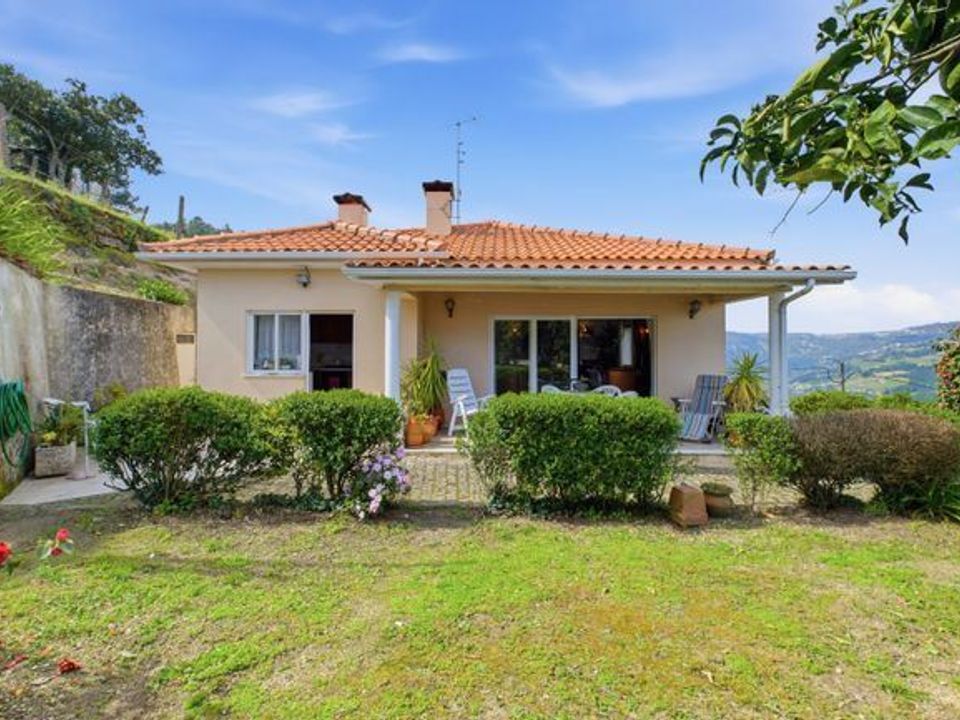 Gård i Resende, Viseu - bilde 1