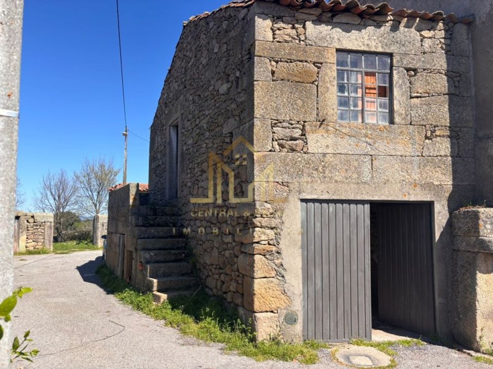 Landejendom i Figueira de Castelo Rodrigo, Guarda - foto 1