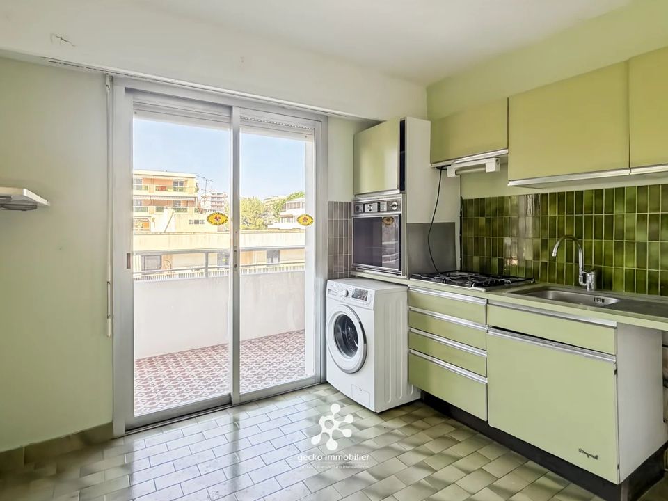 Leilighet i Saint-Laurent-du-Var, Alpes-Maritimes - bilde 5