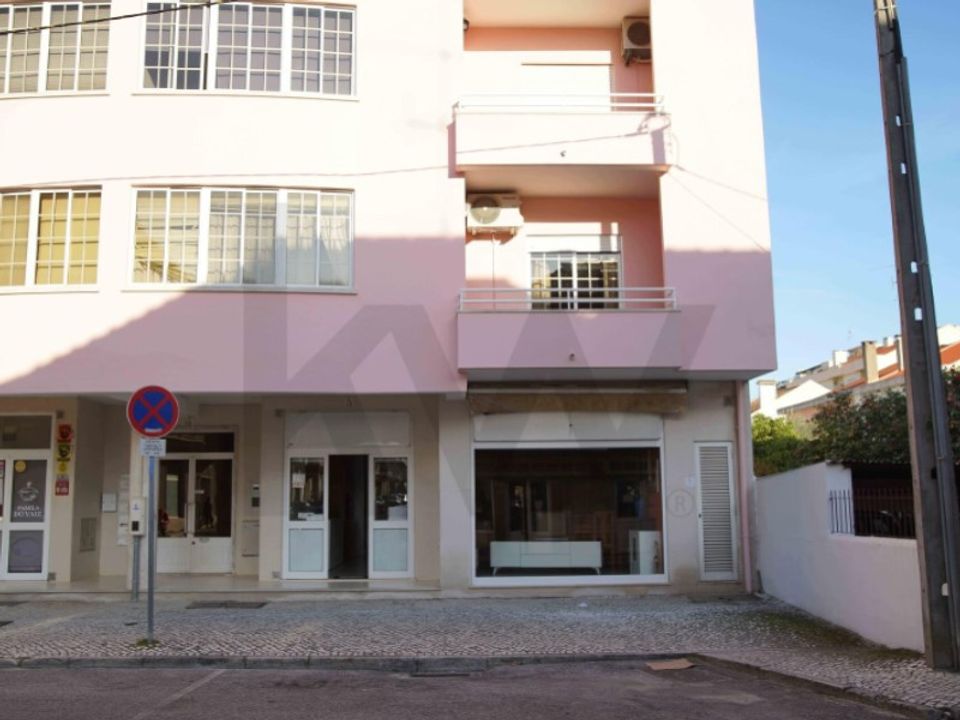 Erhvervsejendom i Entroncamento, Santarem - foto 2