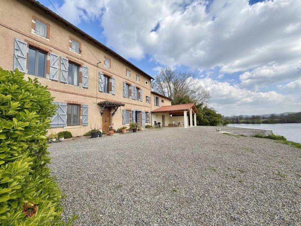 Villa i Salles-sur-Garonne, Haute-Garonne - bilde 1