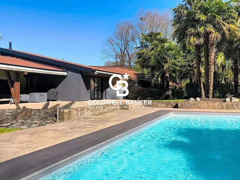 Villa i Les Herbiers, Vendee - foto 1