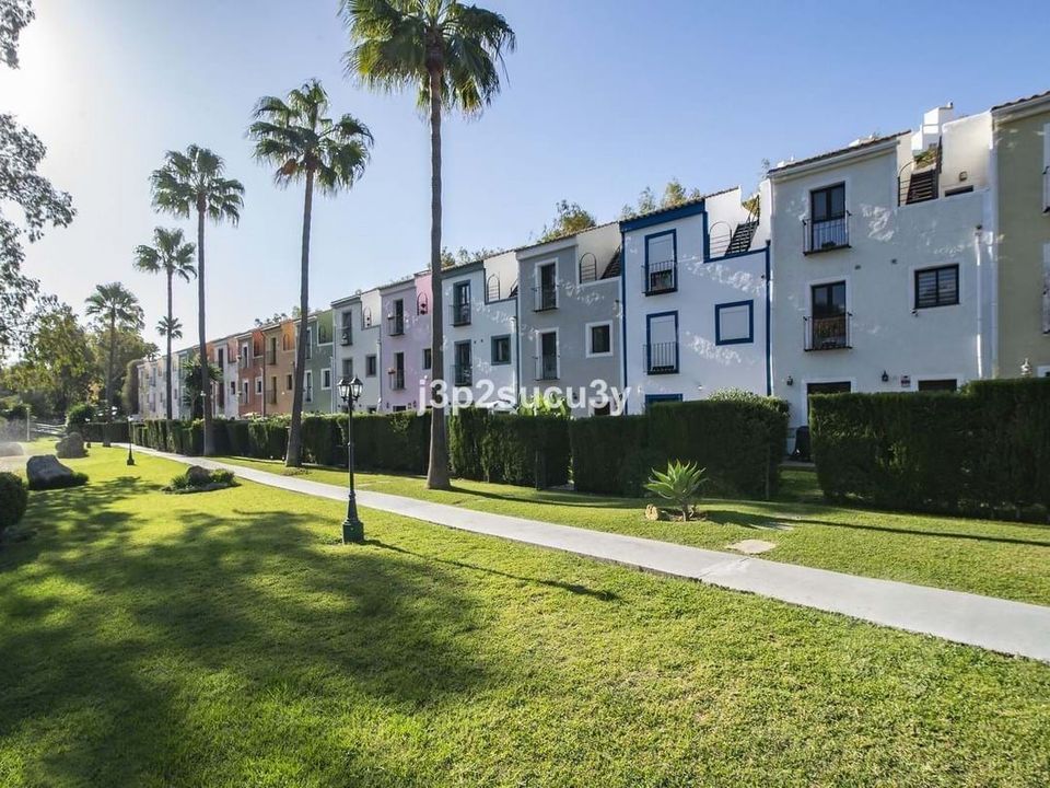 Rækkehus i La Duquesa, Malaga - foto 2