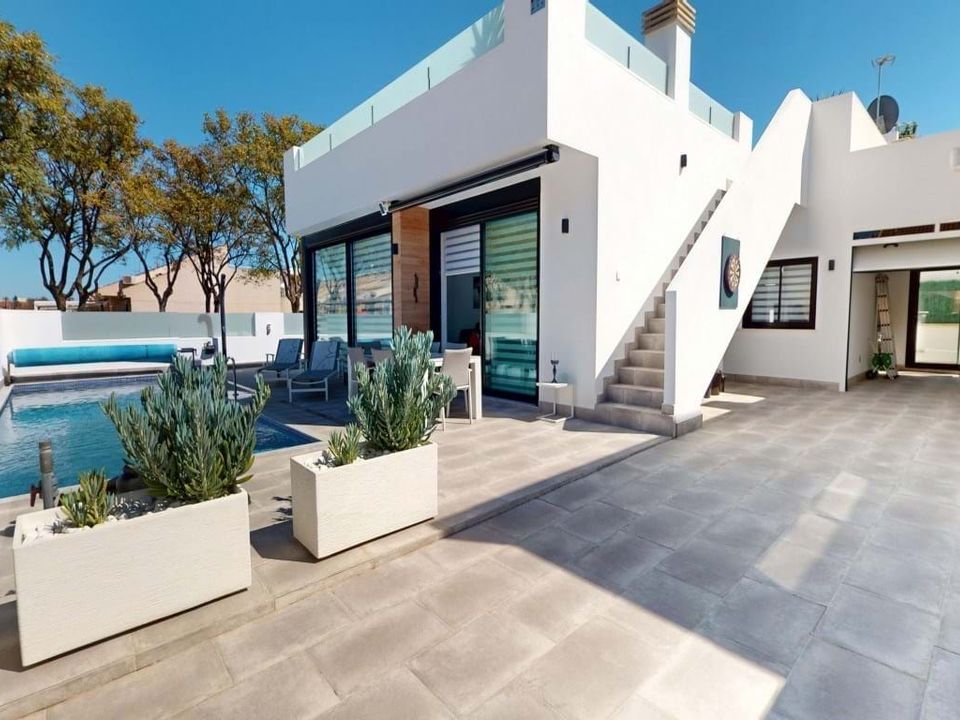 Villa i Los Alcazares, Murcia - foto 1
