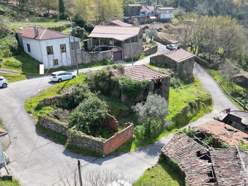 Rekkehus i Miranda do Corvo, Coimbra - bilde 1