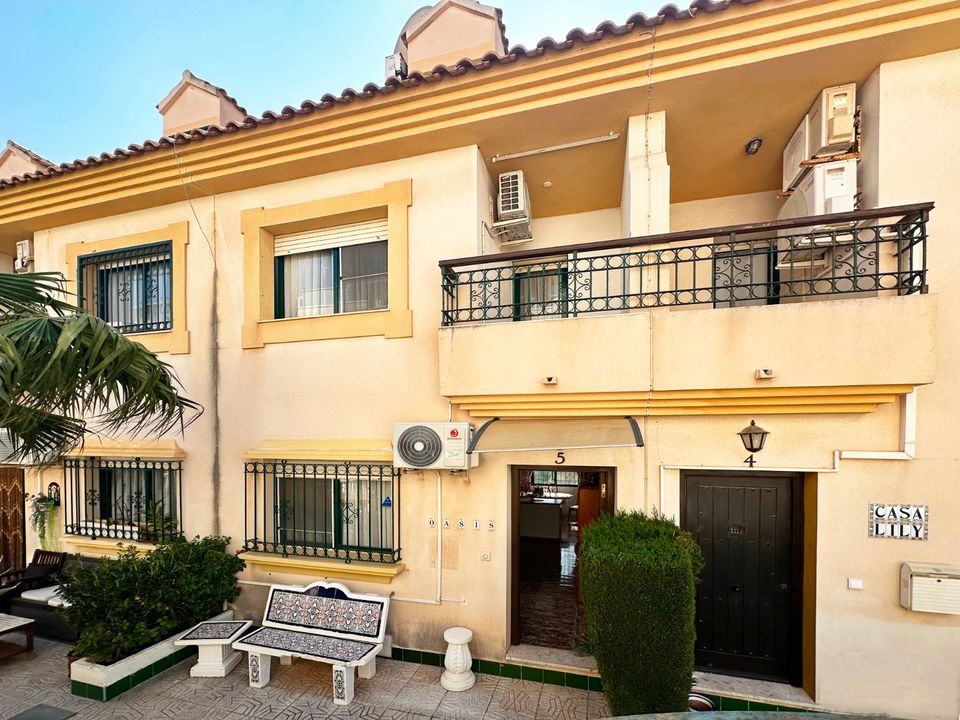 Villa i Orihuela Costa, Alicante - foto 1