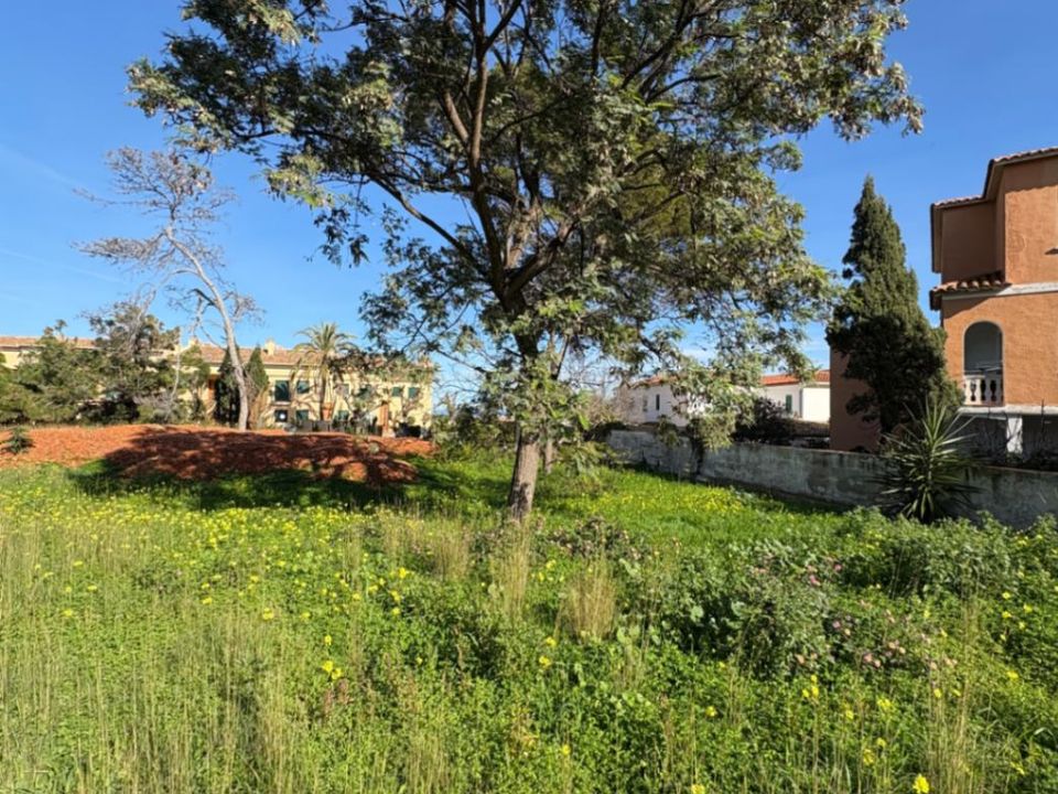 Helårsgrund i Denia, Alicante - foto 1