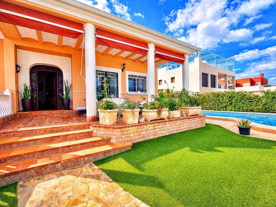 Villa i La Mata, Alicante - foto 1