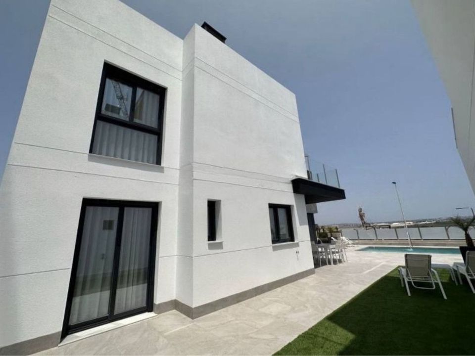 Villa i Los Altos, Alicante - foto 1