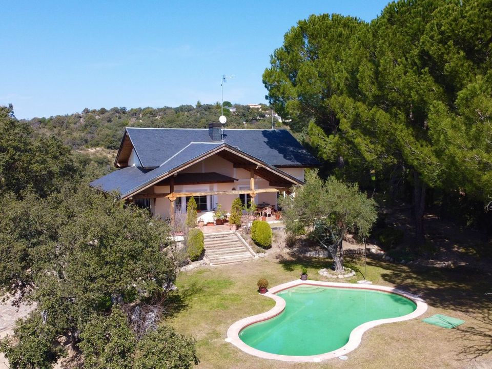 Villa i Valdemorillo, Madrid - foto 1