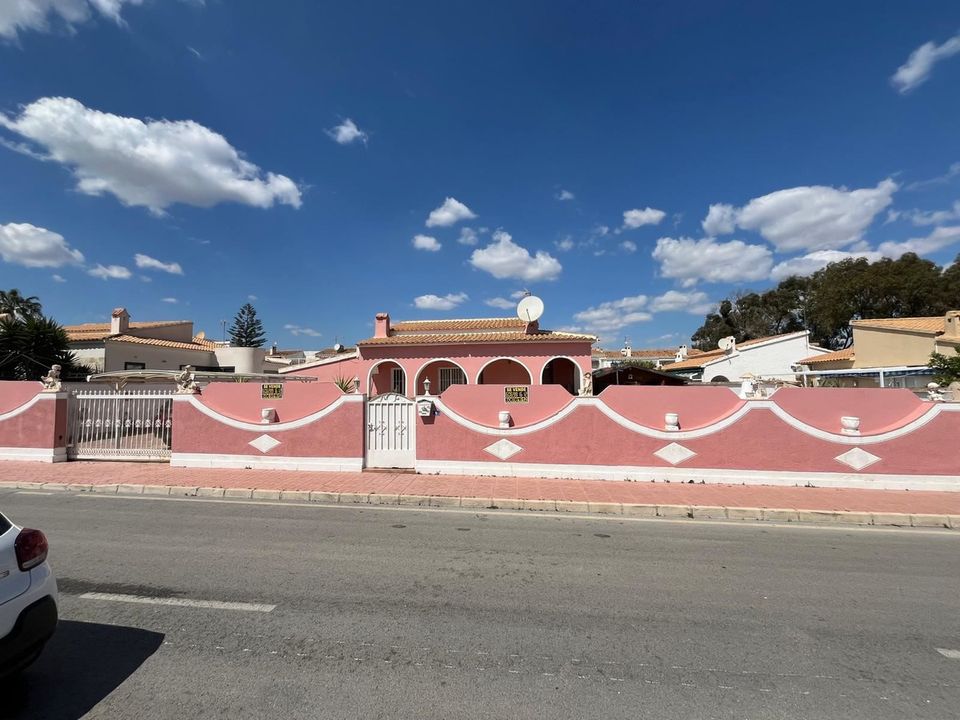 Villa i Cabo Roig, Alicante - foto 1