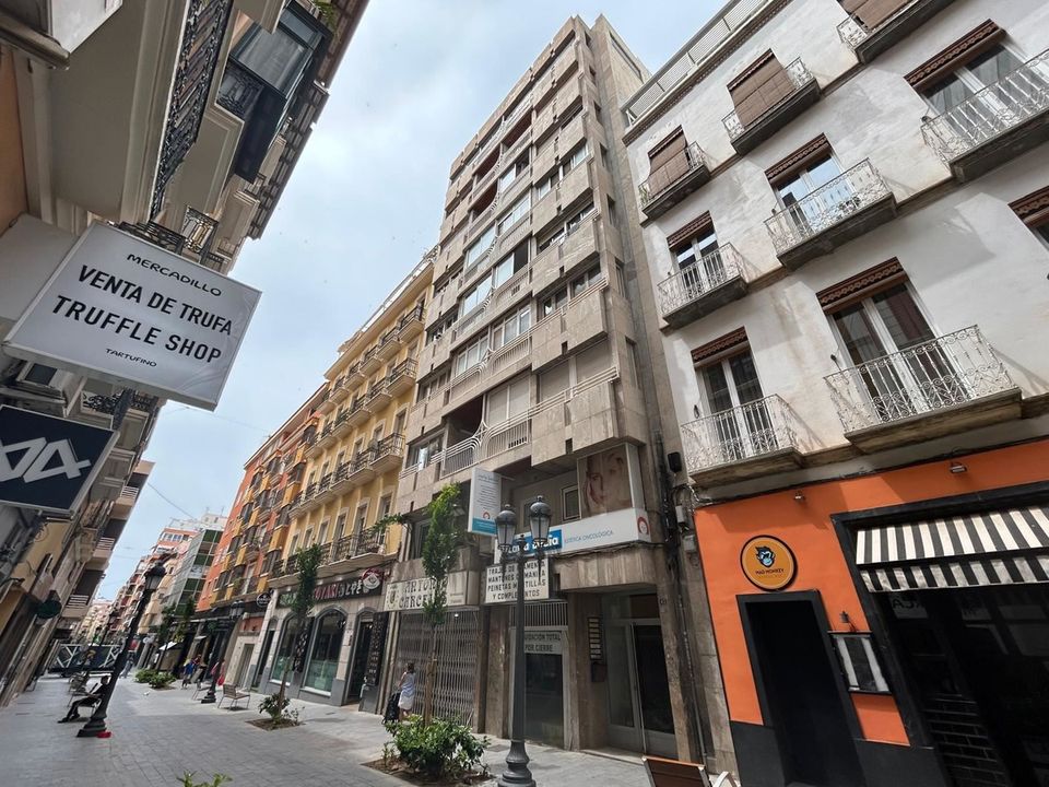 Lejlighed i Alicante, Alicante - foto 4