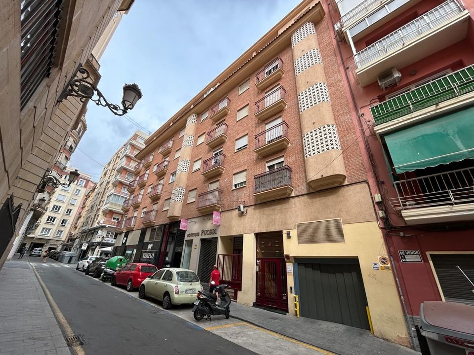 Lejlighed i Alicante, Alicante - foto 2