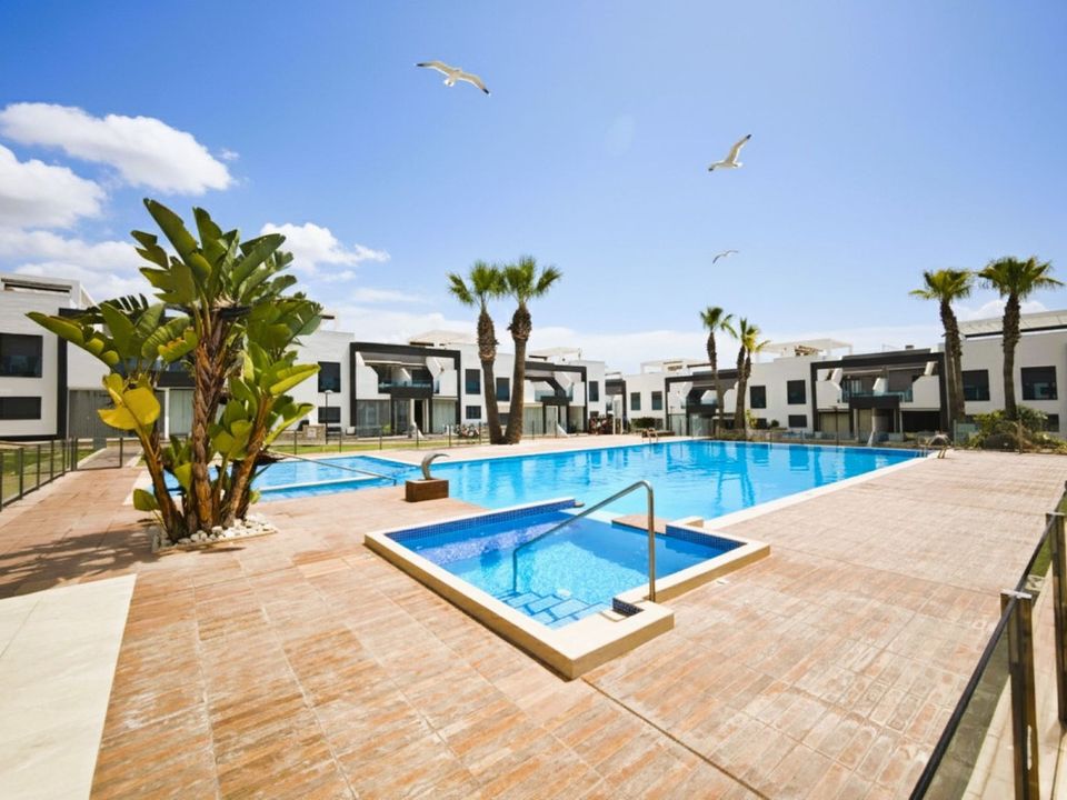 Lejlighed i La Zenia, Alicante - foto 1
