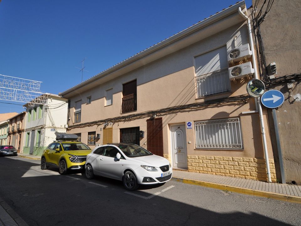 Byhus i Pinoso, Alicante - foto 1