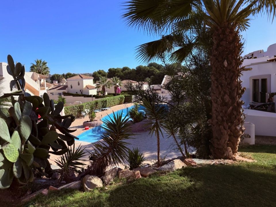 Lejlighed i Las Ramblas Golf, Alicante - foto 1