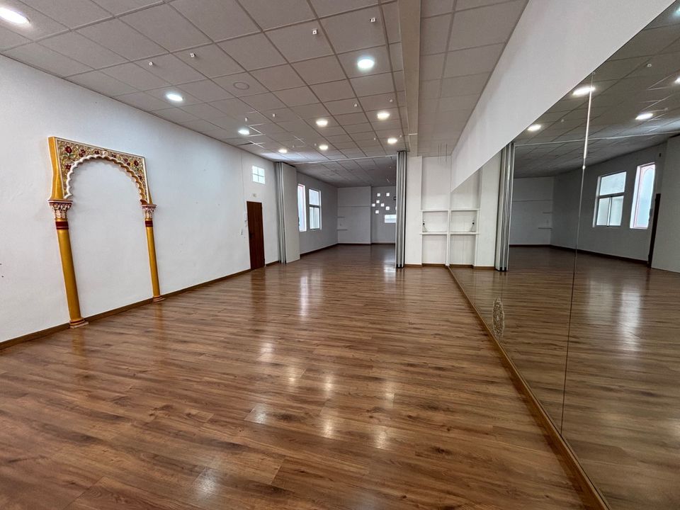Erhvervsejendom i Sax, Alicante - foto 5