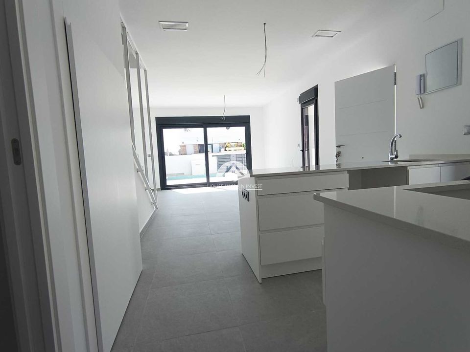 Villa i Daya Nueva, Alicante - bilde 4