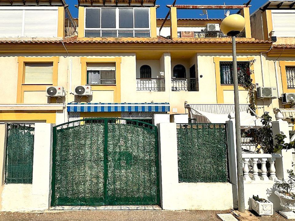 Byhus i La Zenia, Alicante - foto 1
