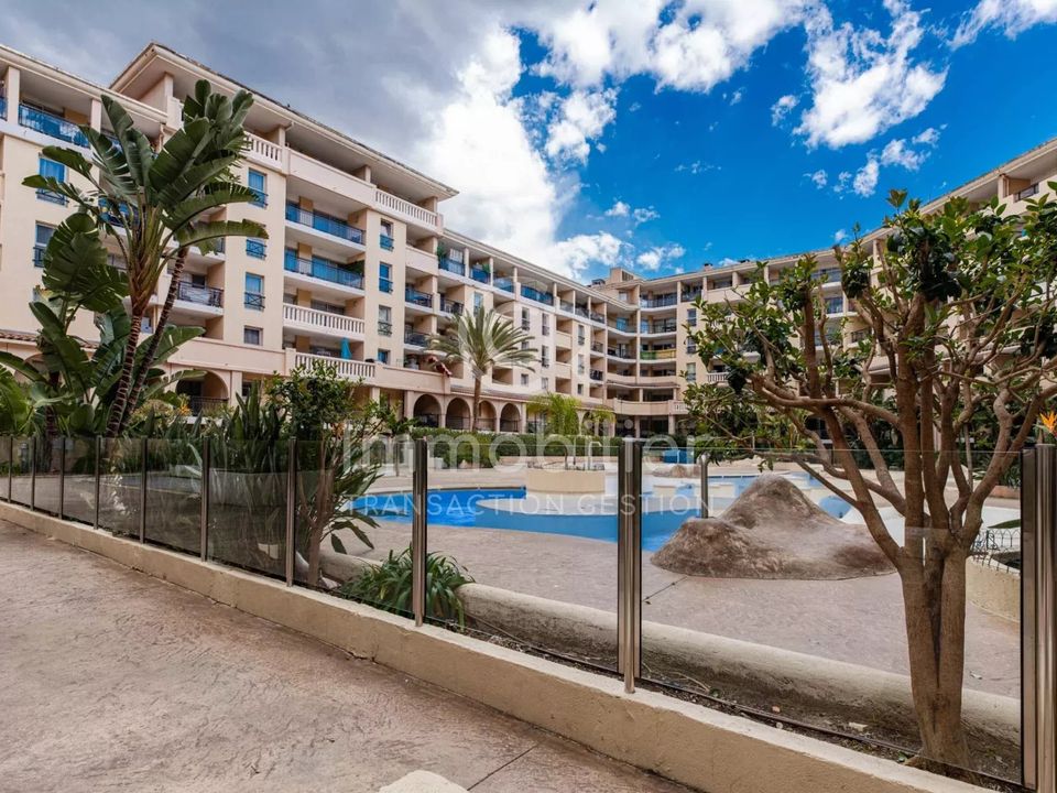 Lejlighed i Cannes-la-Bocca, Alpes-Maritimes - foto 1