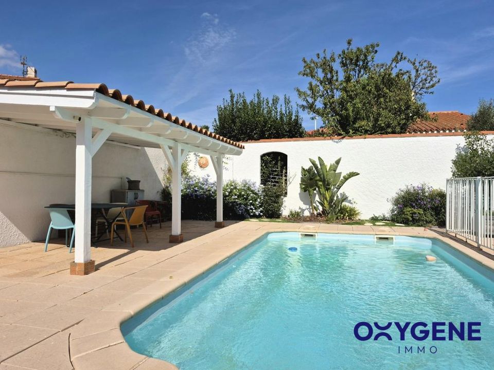 Villa i Perpignan, Pyrenees-Orientales - bilde 1