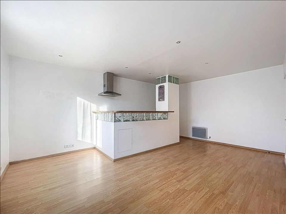 Lejlighed i Neuilly-Plaisance, Seine-Saint-Denis - foto 2