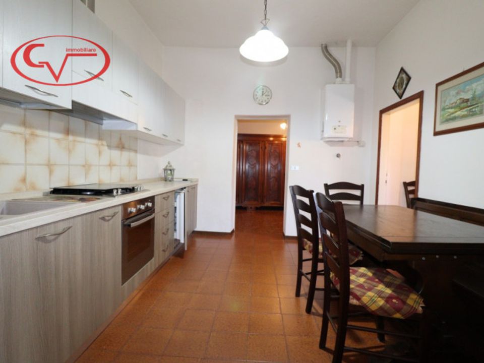 Rækkehus i Montevarchi, Arezzo - foto 4