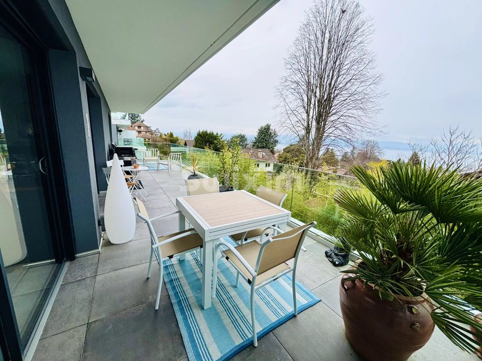 Lejlighed i Evian-les-Bains, Haute-Savoie - foto 1