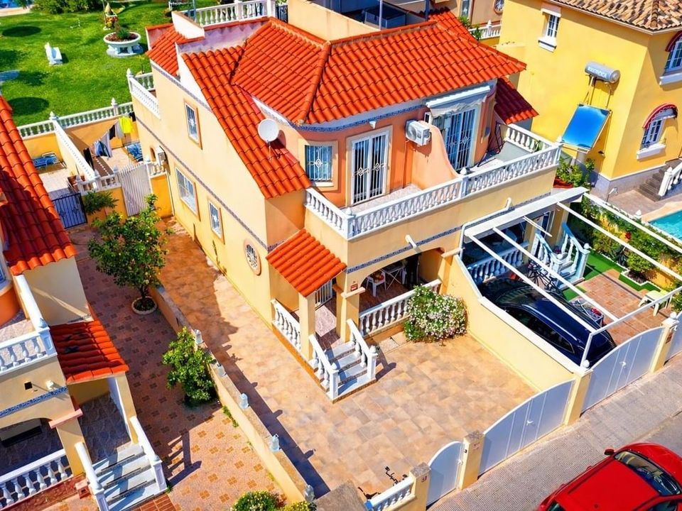 Byhus i Orihuela Costa, Alicante - foto 1